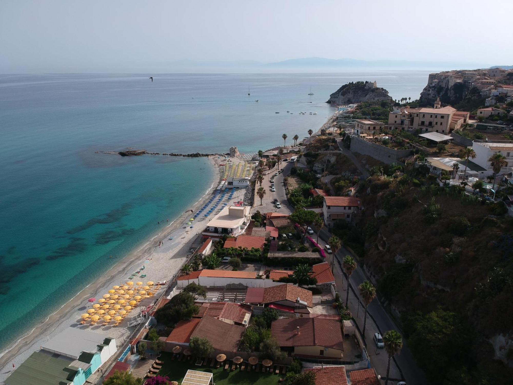 Caia Appartamenti Tropea Exterior photo